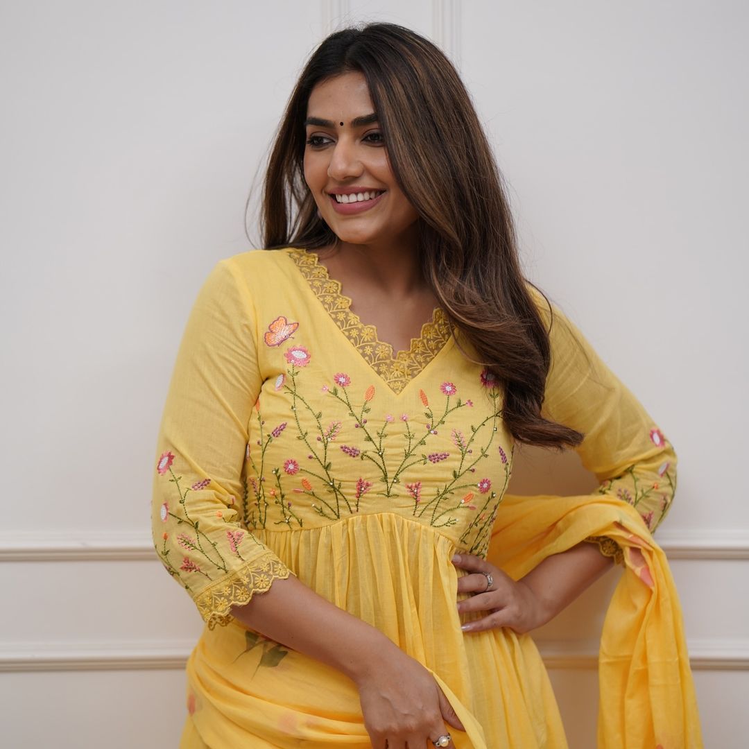 Women Trending Cotton Suit