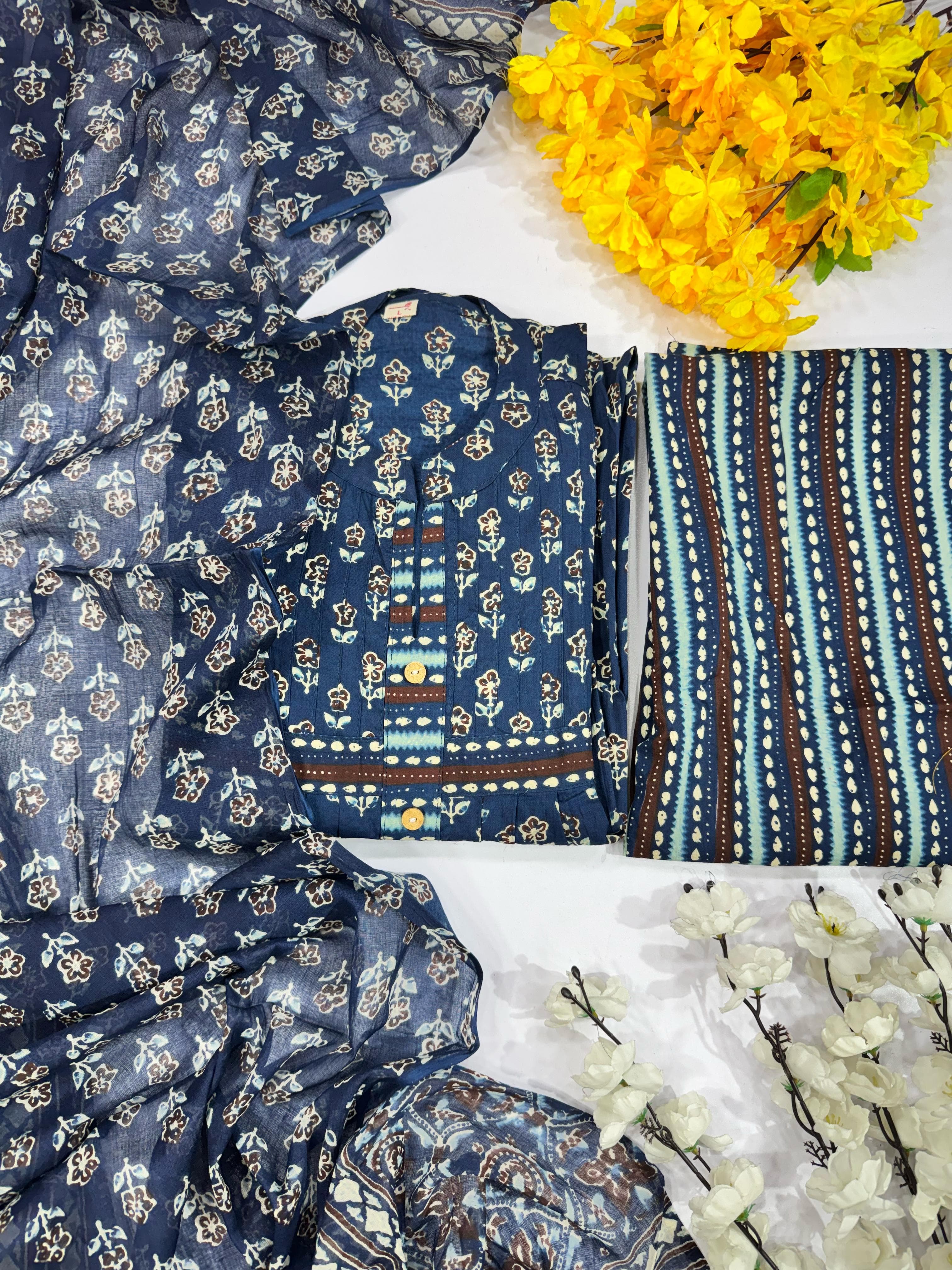 Women Trending Cotton Suit